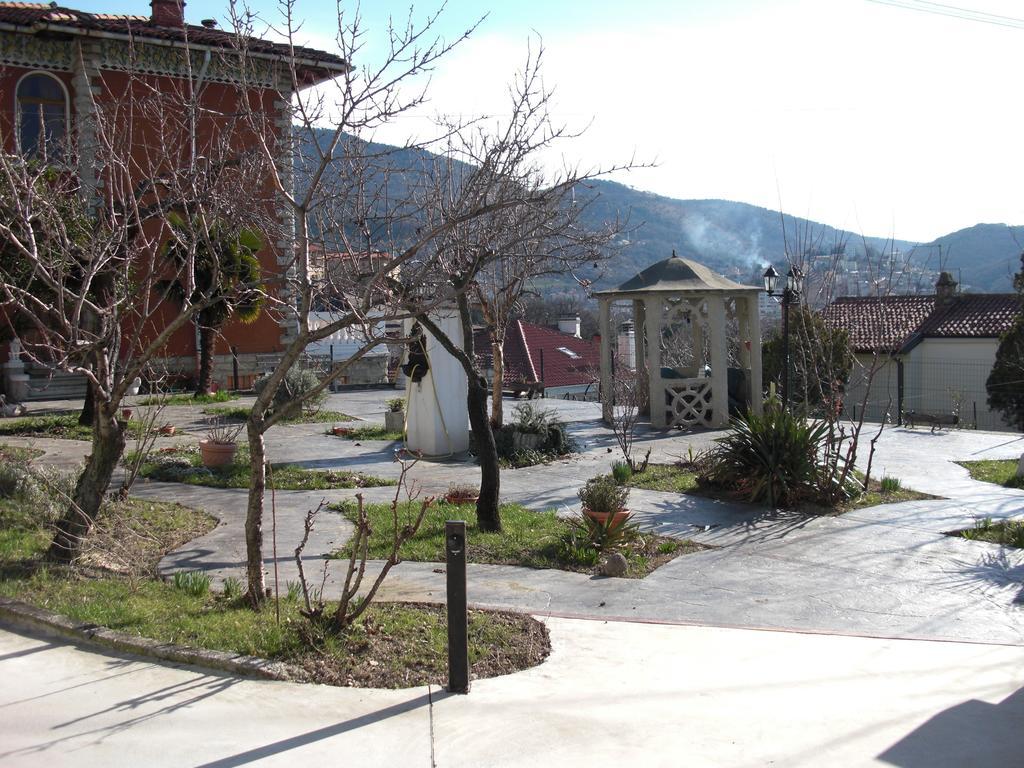 Agriturismo Allo Scoglio - Azienda Agricola 的里雅斯特 外观 照片